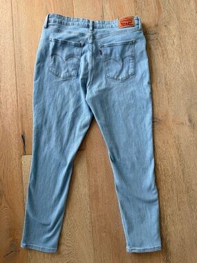 Levi's Women's Light Wash High-Rise Skinny Jeans
